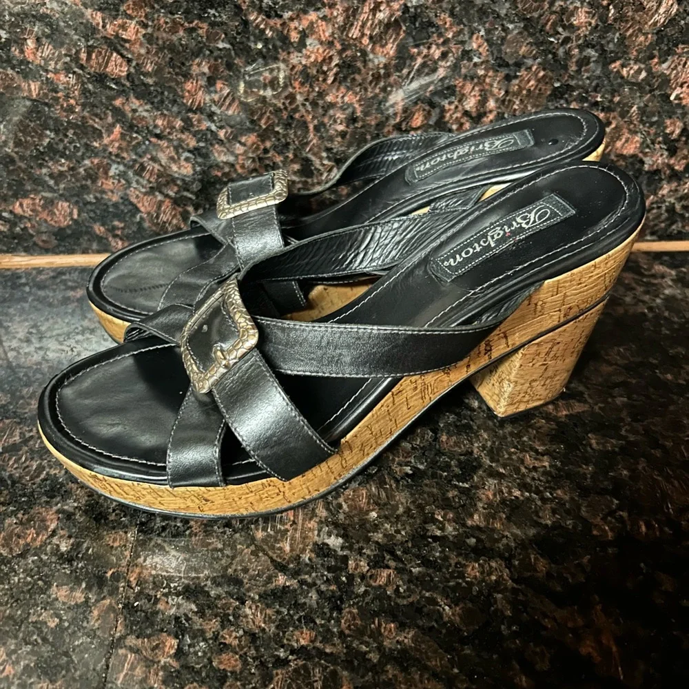 2 pair vintage Y2K Brighton leather heeled sandals 10